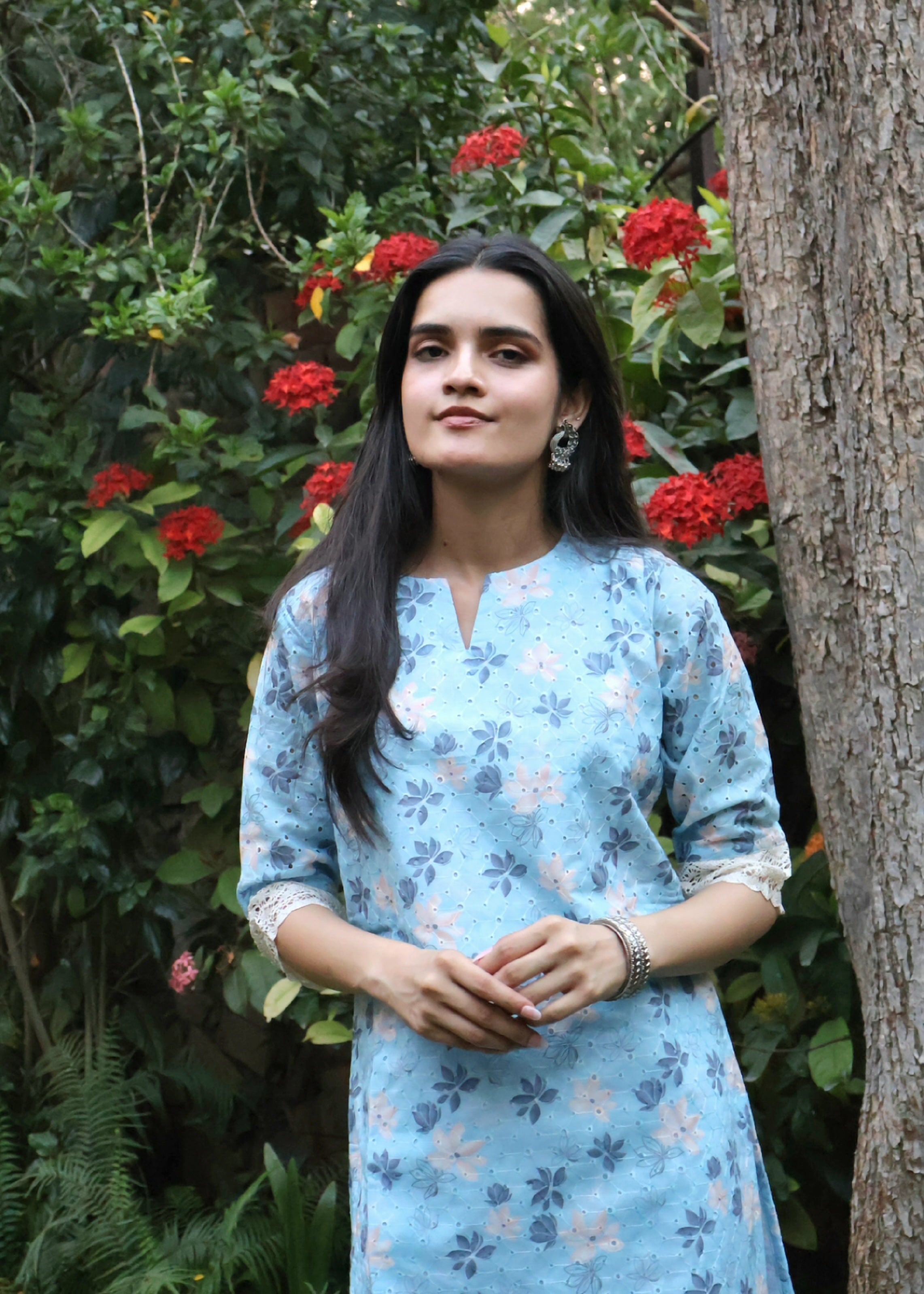 Floral Print Cotton Kurta Set with Lace Details