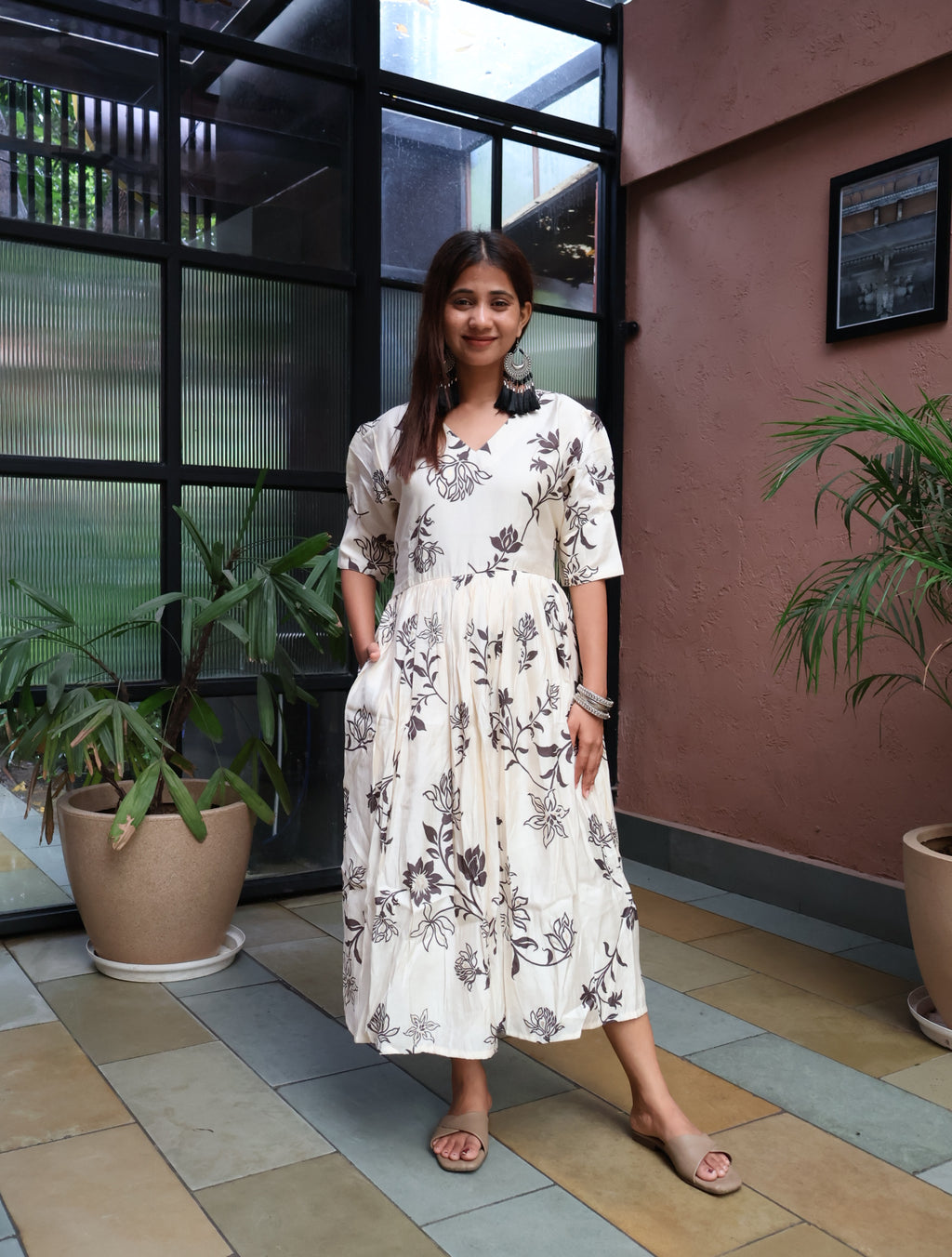 Vintage Flora V-Neck Muslin Dress