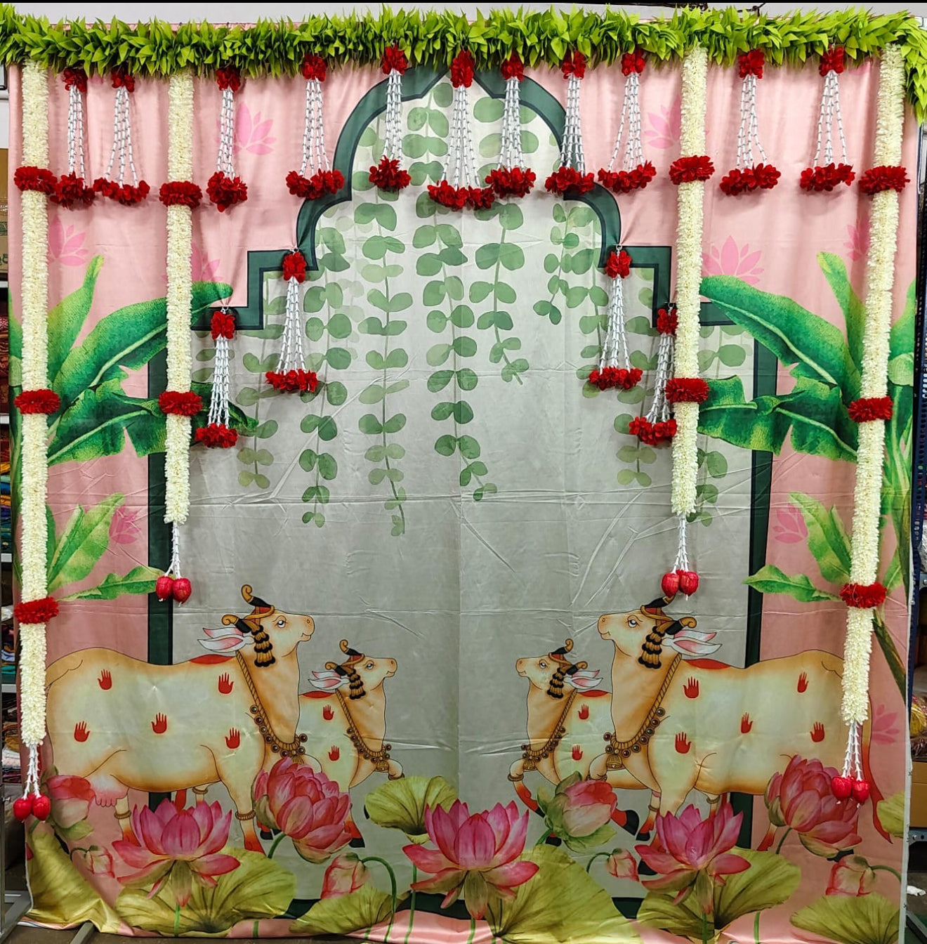 Backdrop decoration full set |Included items   Cloth 8/8/ size joint less crush satin material |  All garalands as shown in the image