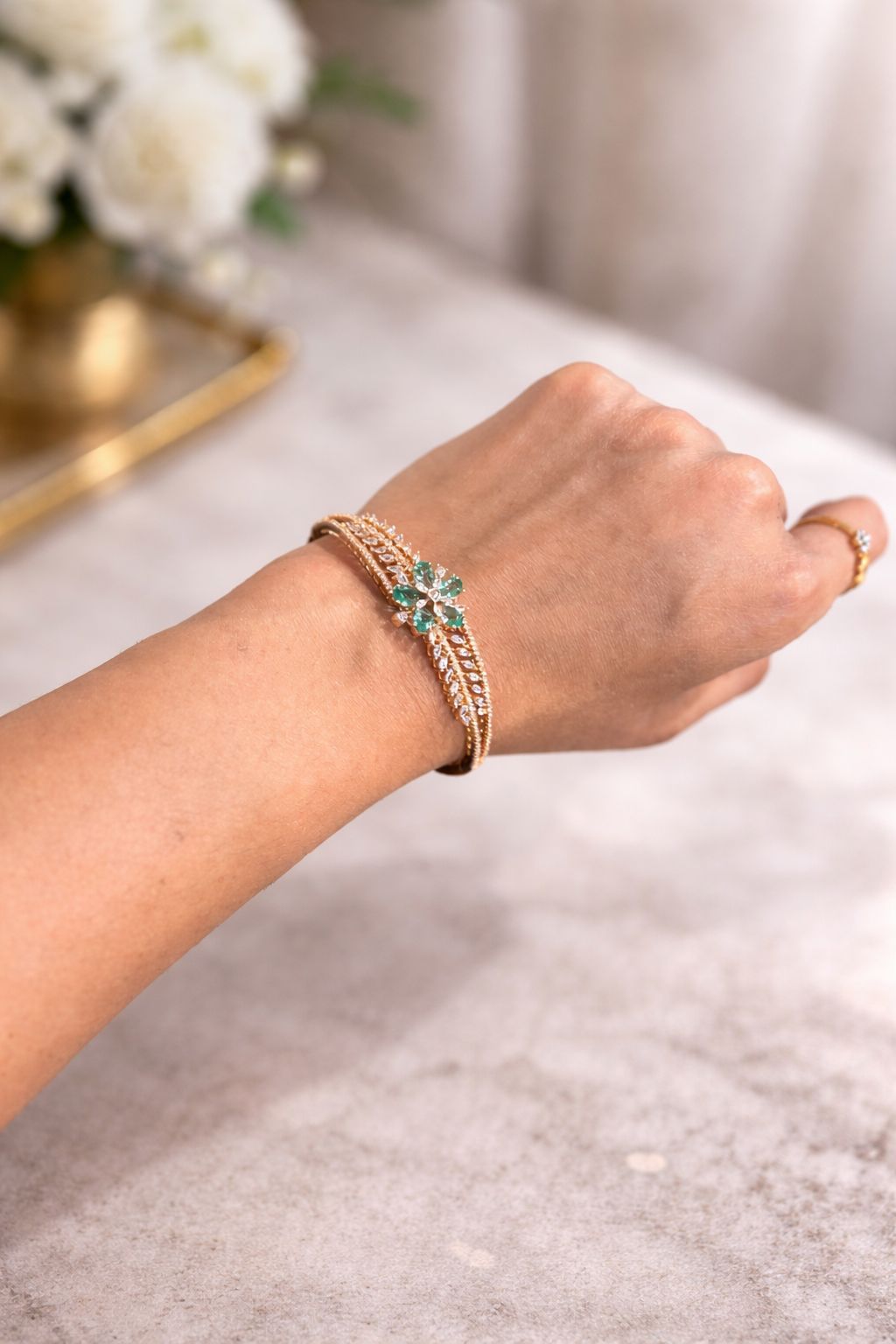 Elegant Gold-tone bracelet with rose gold finish