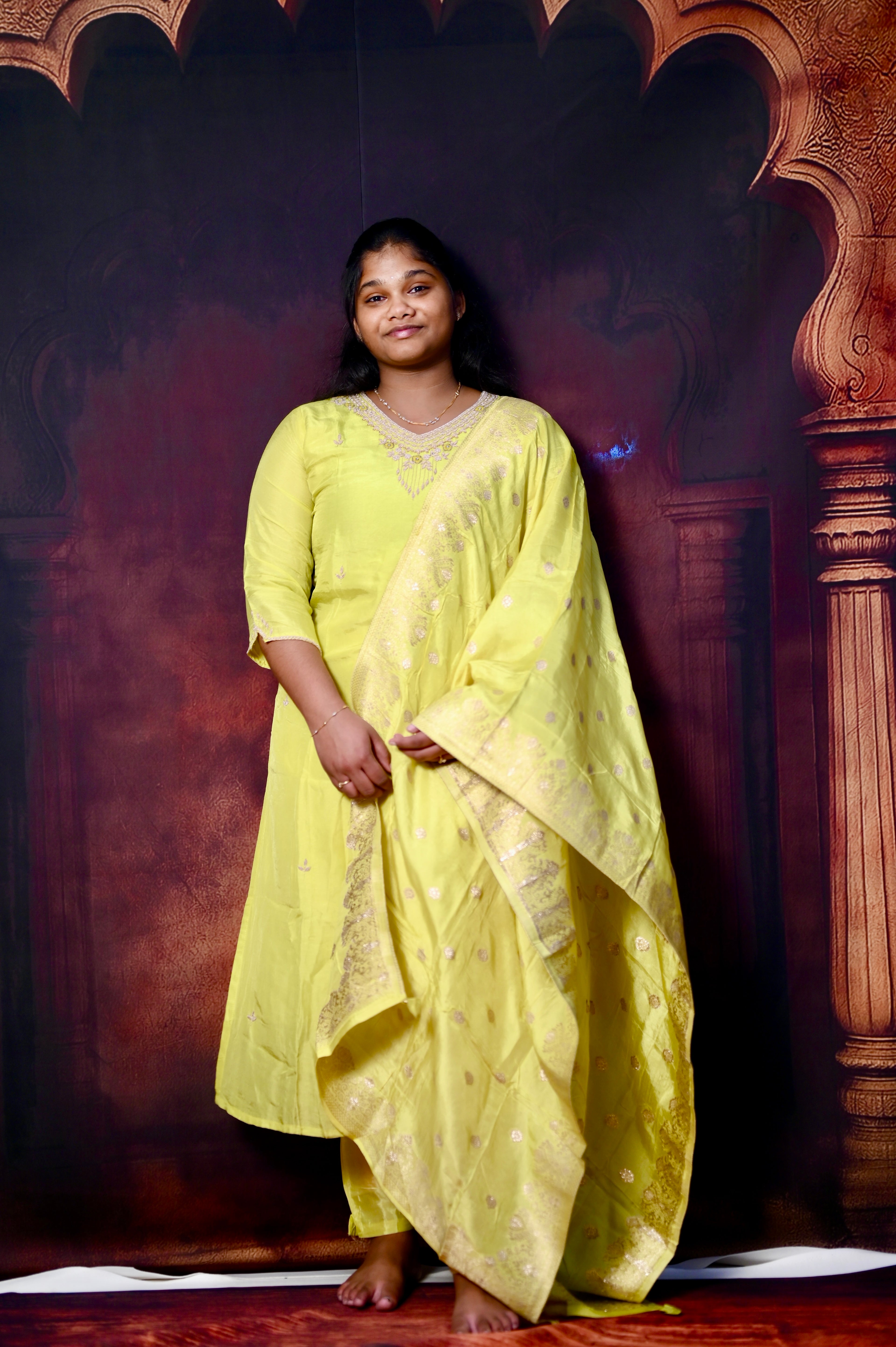 LEMMON YELLOW 3PC SET WITH BANARAS DUPPATA