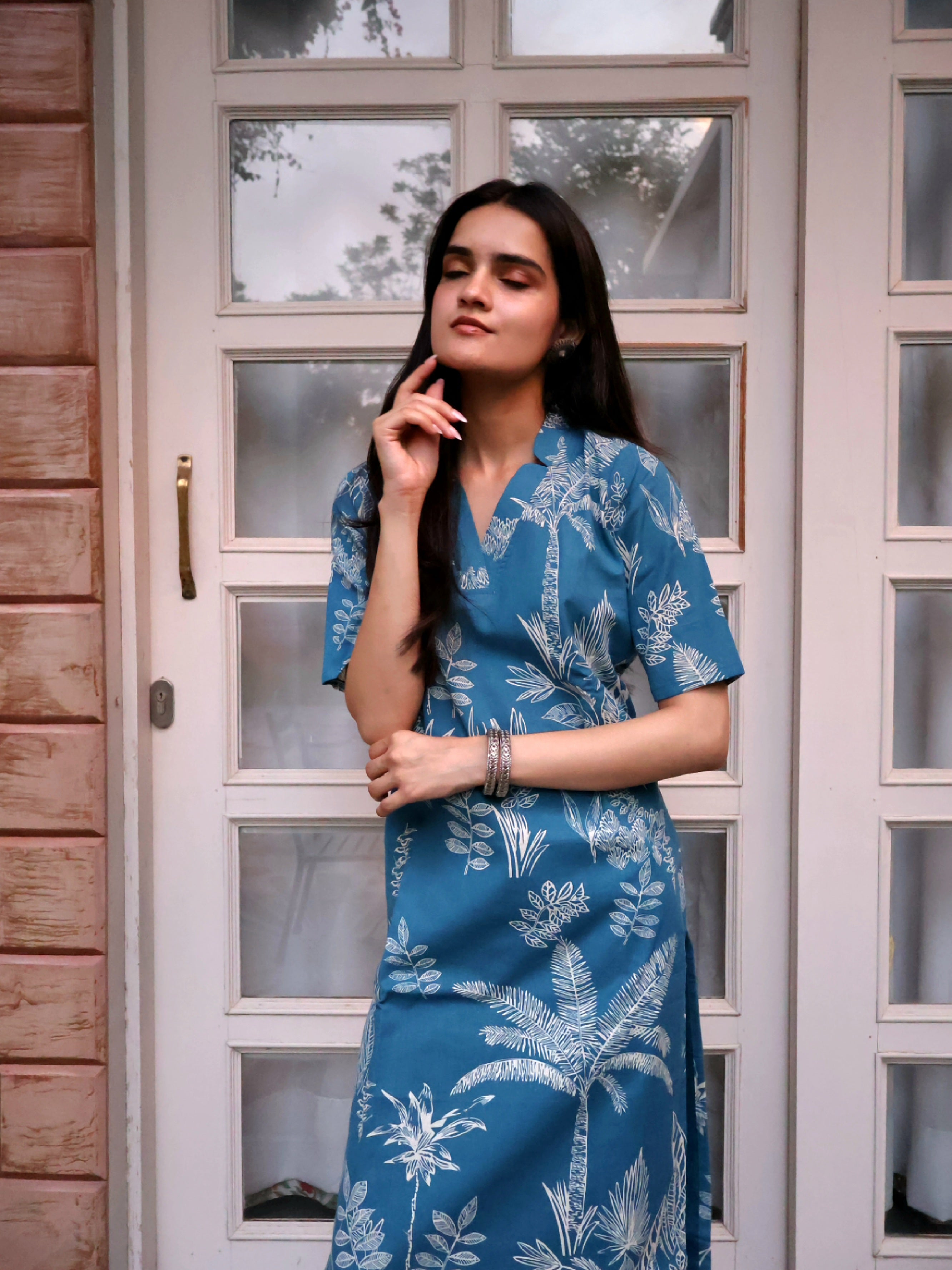 Blue Tropical-Print Straight Kurta