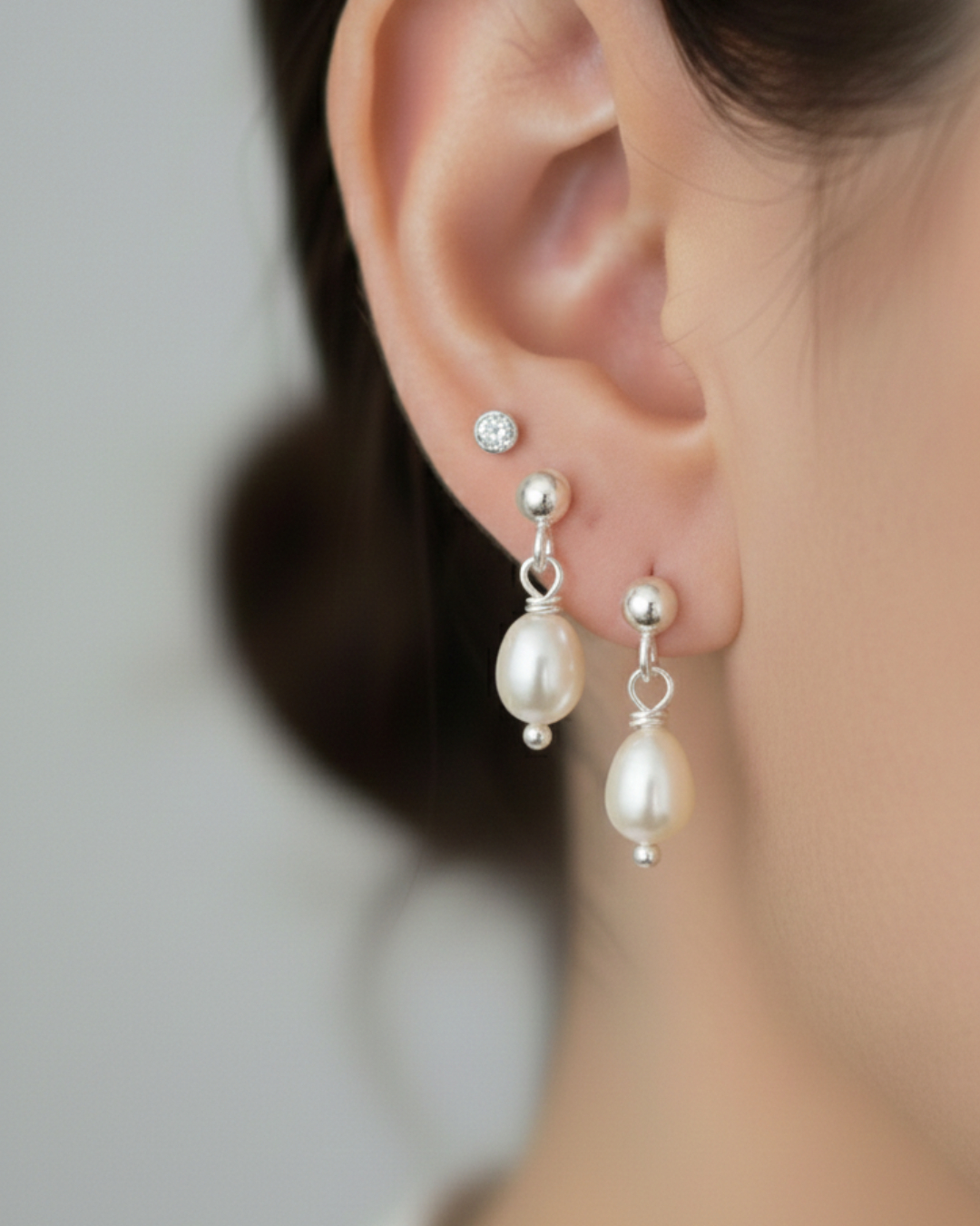 Sterling Silver White Freshwater Pearl Drop Earrings