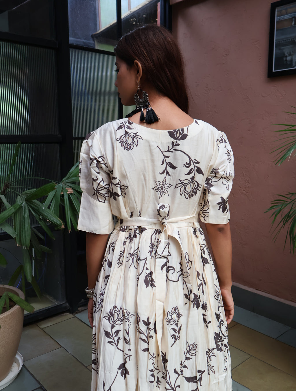 Vintage Flora V-Neck Muslin Dress